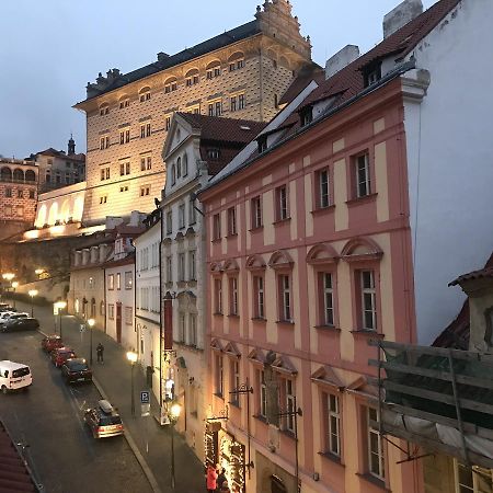 Amavi Bretfeld Palace Apartments Prague Exterior photo