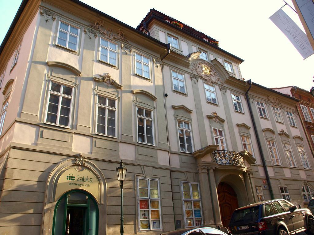 Amavi Bretfeld Palace Apartments Prague Exterior photo