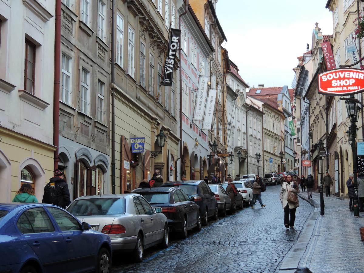 Amavi Bretfeld Palace Apartments Prague Exterior photo