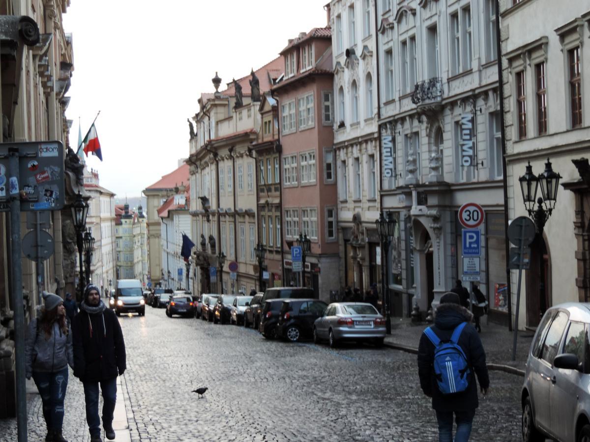 Amavi Bretfeld Palace Apartments Prague Exterior photo